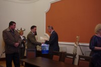 Nagrodę odbiera Krzysztof Sokal