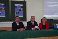 Od lewej: Roman Drozd, rektor Akademii Pomorskiej,...